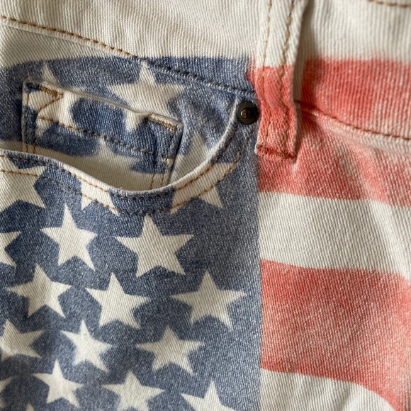 Urban Outfitters BCD American Flag Jean Shorts 25 - Picture 3 of 7